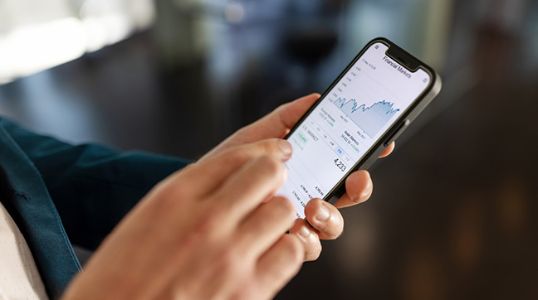 US stocks see negative February, with tariff concerns weighing