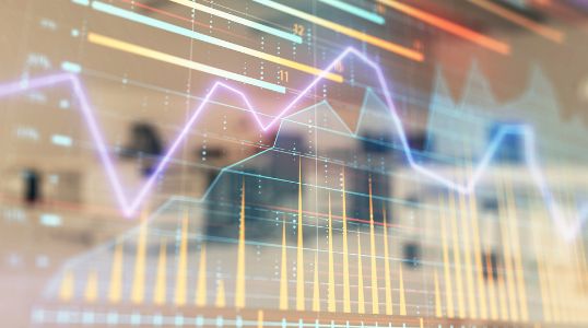 US jobs report raises odds of Fed rate hike, pressuring equities